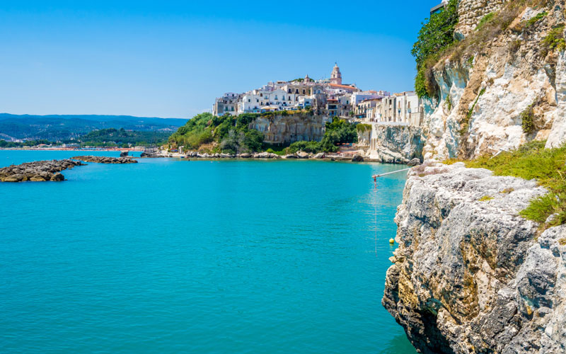 VIAGGIO NEL GARGANO TRA FEDE E NATURA
